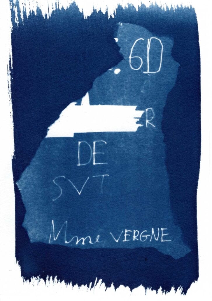 Cyanotype fragment cahier scolaire - Métamorphoses mémoire urbaine Rennes